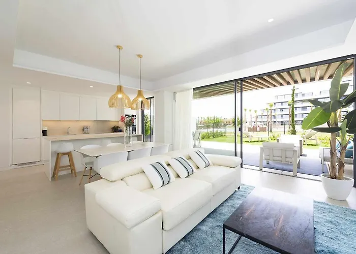 Espectacular Bajo Con Jardin En 1ª Linea De Playa Апартаменты