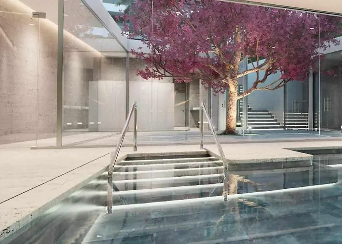 Espectacular Bajo Con Jardin En 1ª Linea De Playa