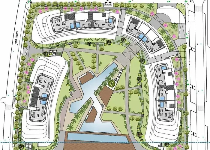 Espectacular Bajo Con Jardin En 1ª Linea De Playa Торремолинос